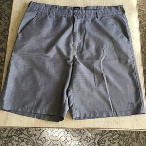 Allegiance Gray Stripe Shorts Mens Size 40